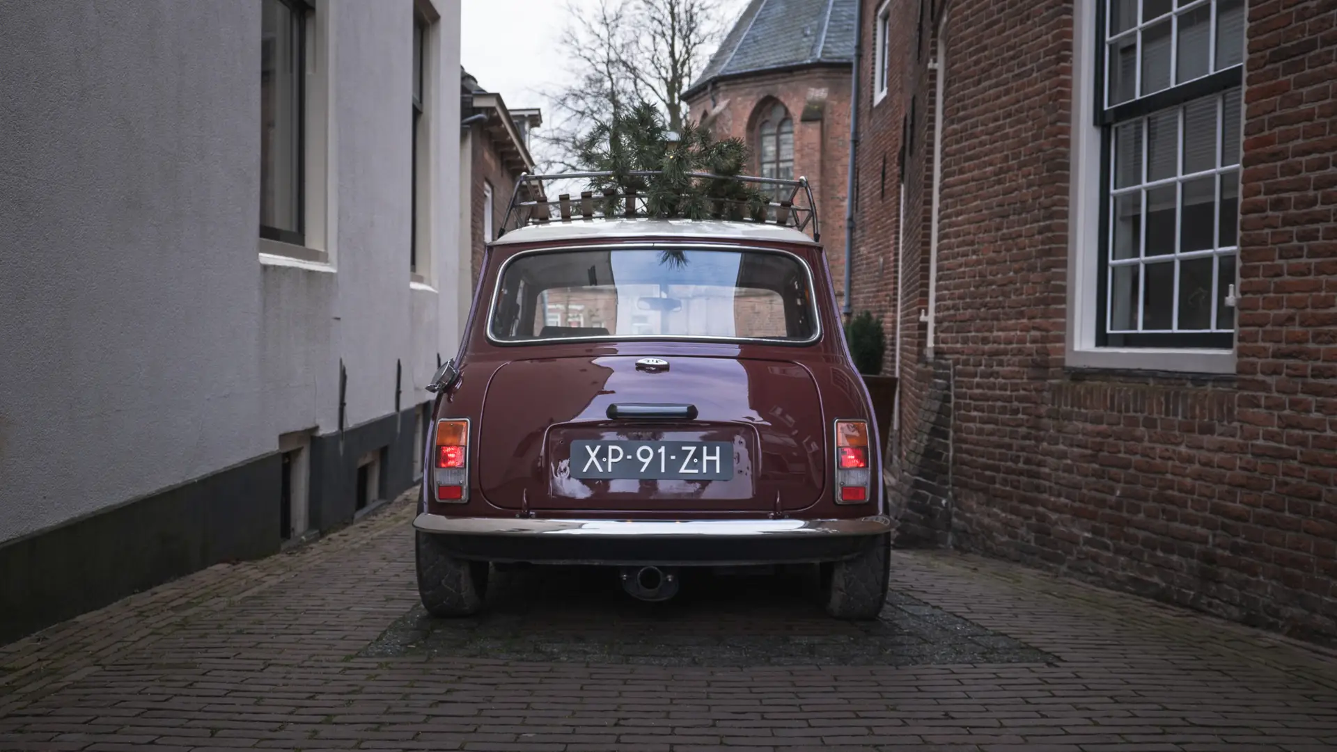 Cafe Racer Car Building A Motorsport Inspired Mini Cooper Classic-05