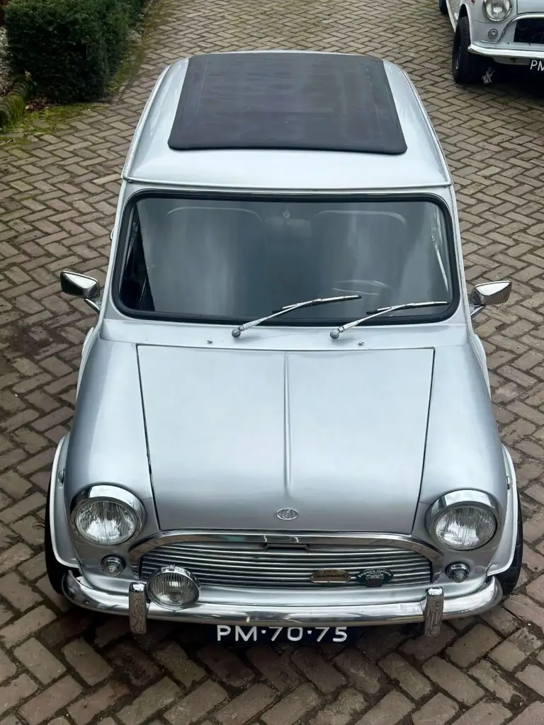 cafe racer mini classic