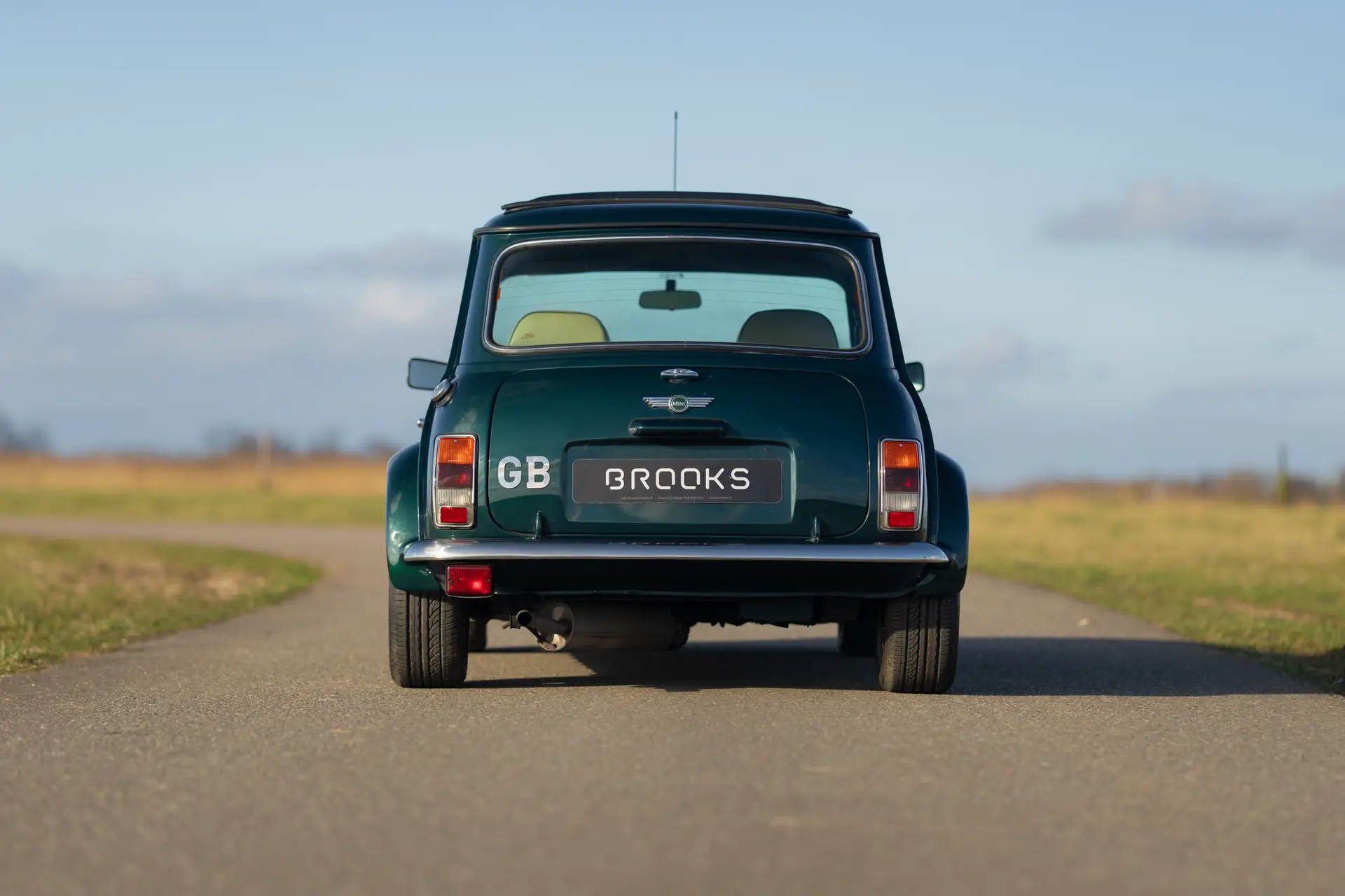 Mini MPI with sportspack in british racing green