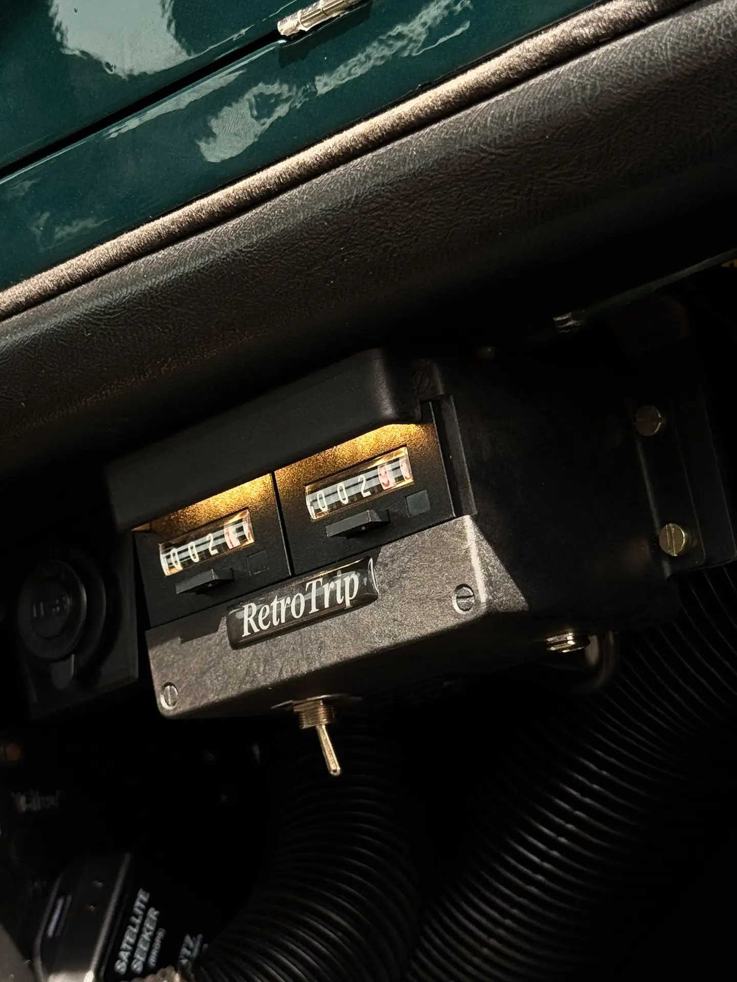 retrotrip fitted in mini classic